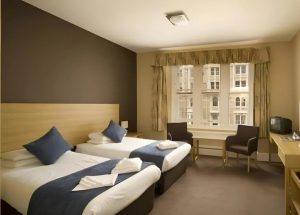 Coach Holiday to Torquay, Exmonth, Teighmonth, Brixham